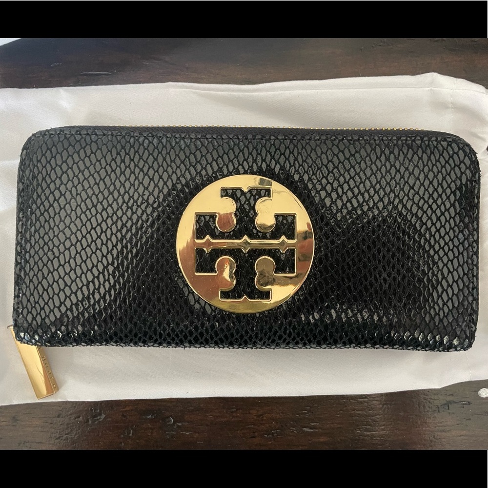 Tory Burch Black Wallet